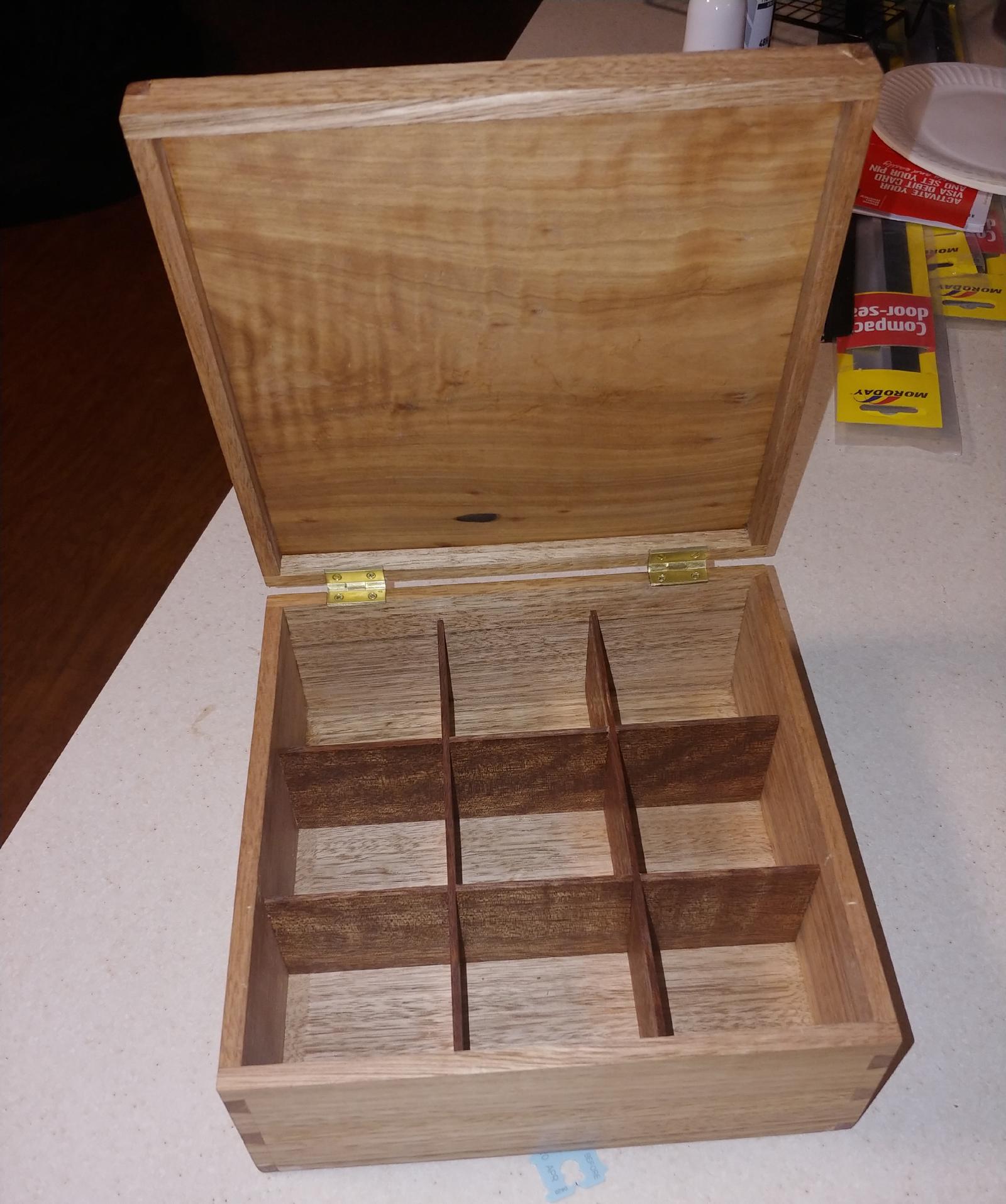 Tea Box - Tassie Oak & Budgeroo