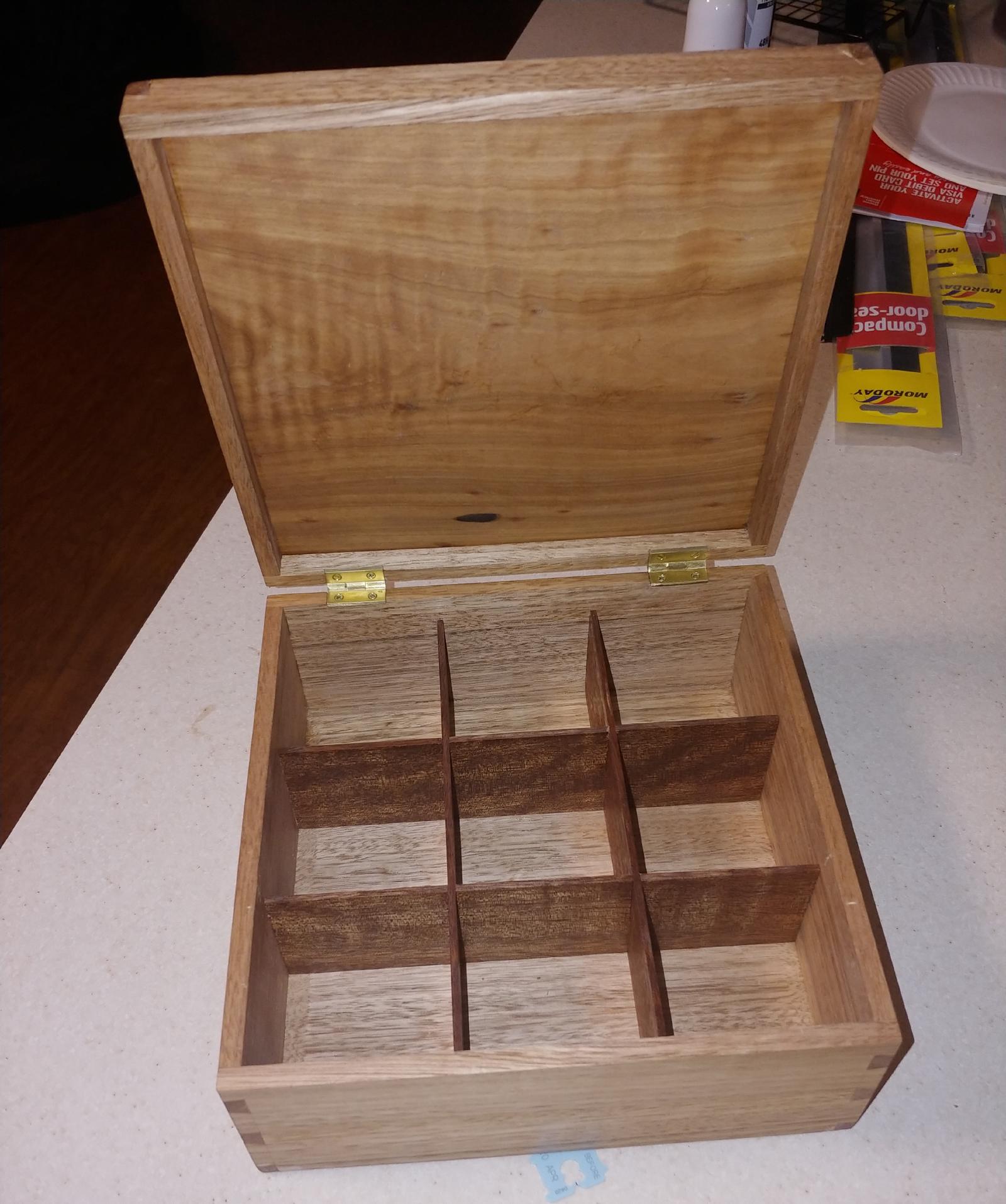 2021 - Tea Box - Tassie Oak & Budgeroo